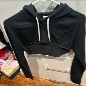 Aerie OFFLINE Cropped Hooded Sweatshirt- size S never worn- no tags